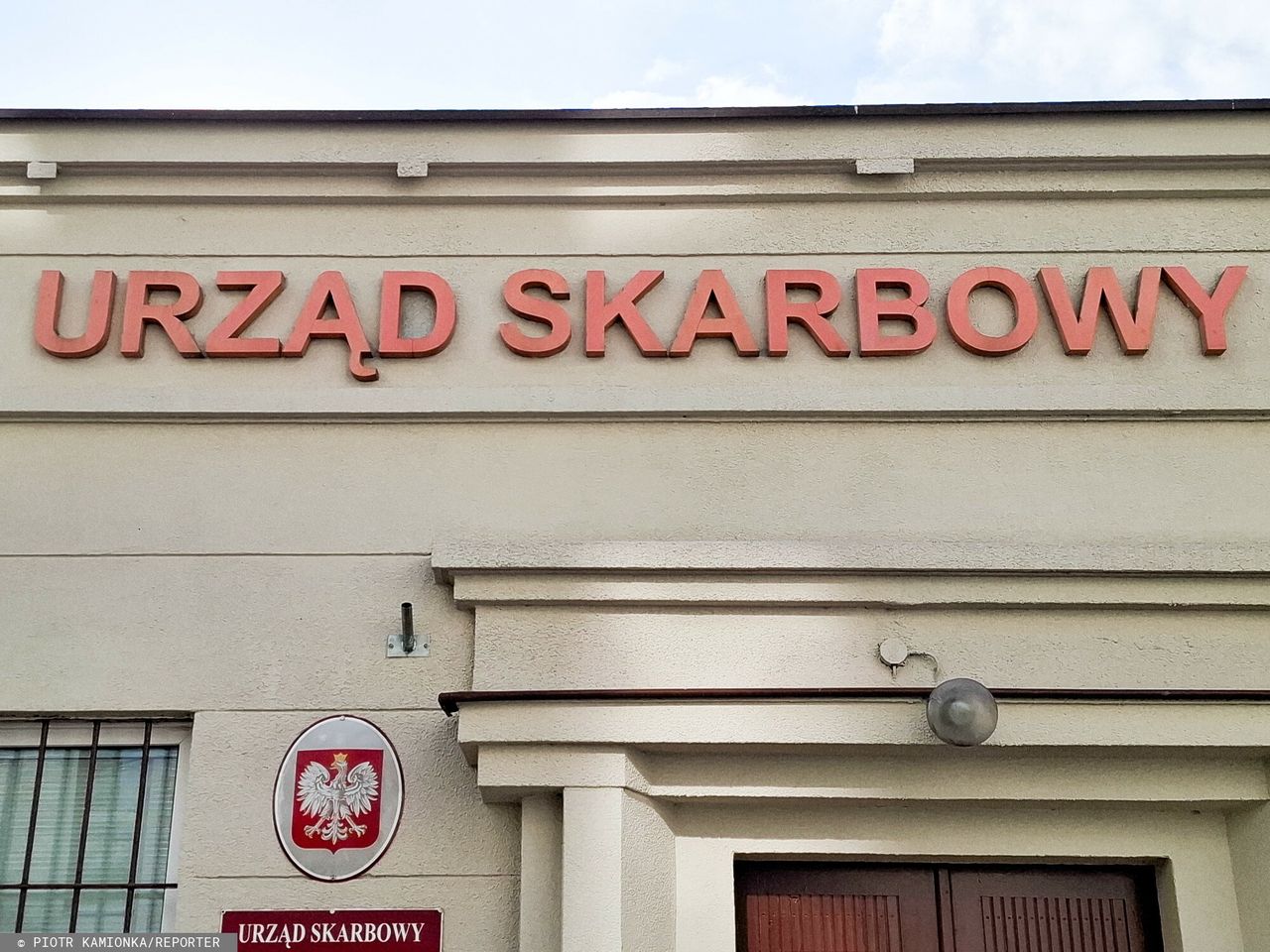 Uważaj, ile wpłacasz na konto. Od tej kwoty zainteresujesz skarbówkę