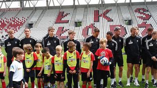 Puchar Tymbark. Na Stadionie Króla piłkarze ŁKS dopingowali młodzież