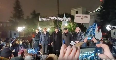 Skandal na proteście Konfederacji. Będzie wniosek o ukaranie posłów