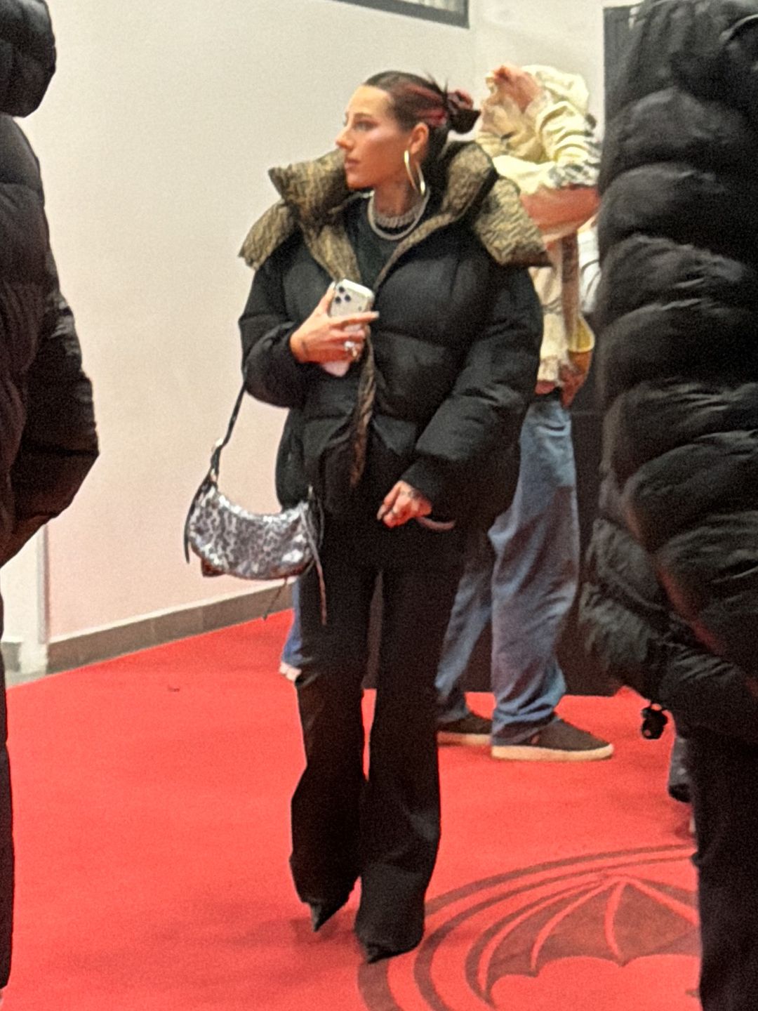 Influencerzy i gwiazdy młodego pokolenia bawią się na afterze