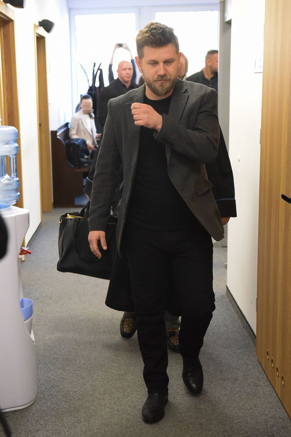 Joanna Opozda i Antoni Królikowski przed rozprawą rozwodową