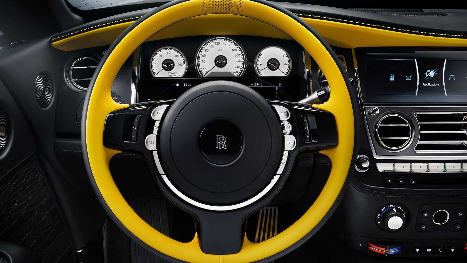 Rolls-Royce Black Badge Wraith Black Arrow