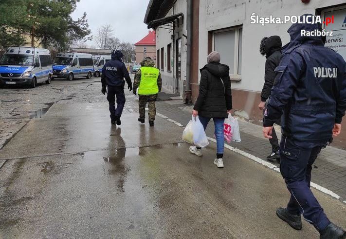 Racibórz. Dwoje Syryjczyków nielegalnie przekroczyło granicę Polski. 