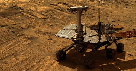 Mars: dane z łazika Spirit ujawniają ślady dawnej wody w kraterze Gusev