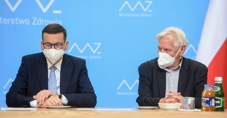 Lockdown jesienią nieuchronny? Prof. Andrzej Horban odpowiada