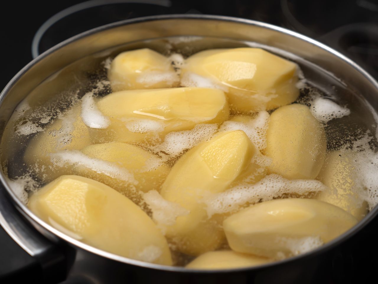 How to quickly cook potatoes? You can shorten the time to 5 minutes.