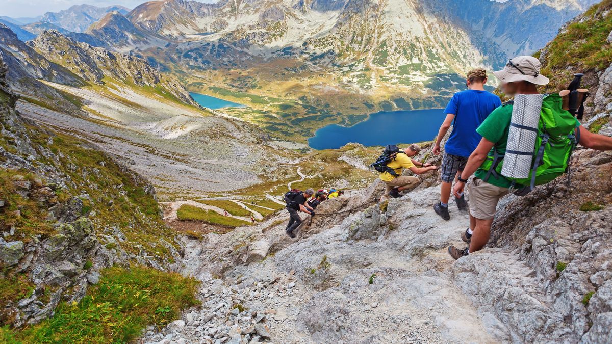 Dla takich widoków turyści szturmują Tatry.