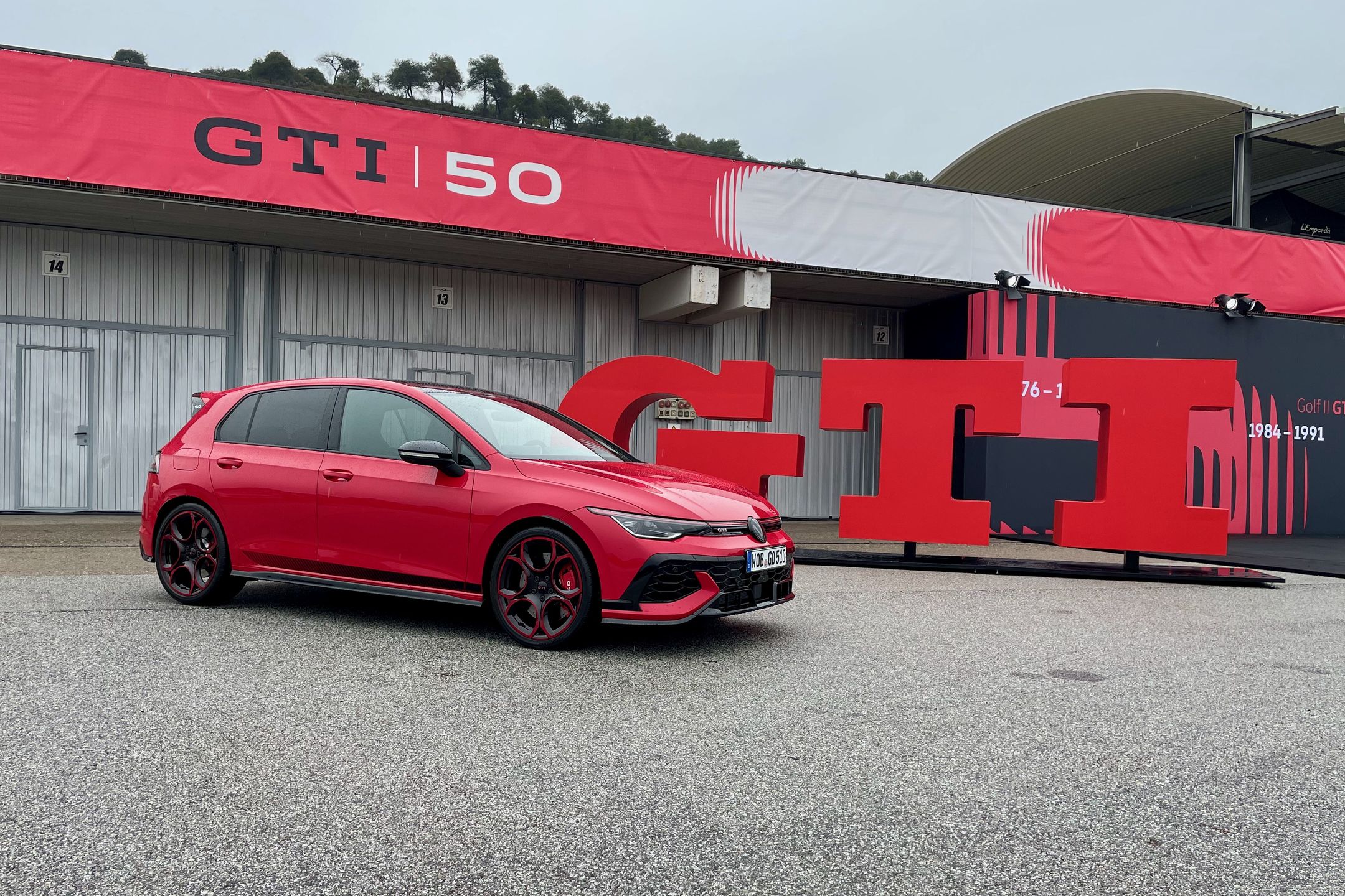 Volkswagen Golf GTI Edition 50