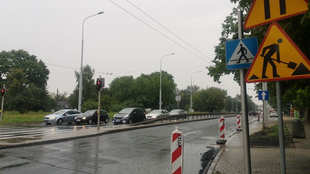 Sfrezowany asfalt na al. Kraśnickiej