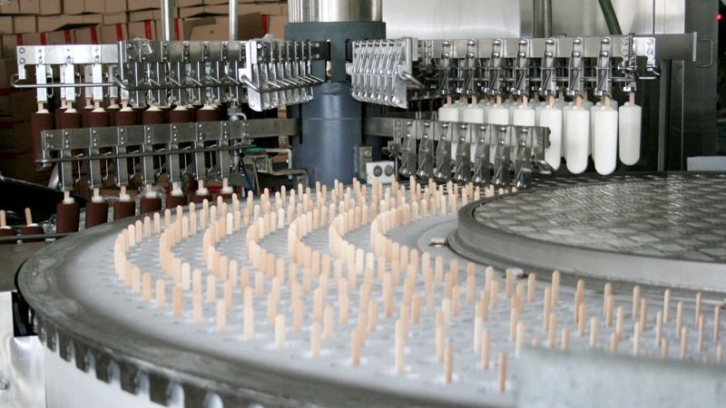 Produkcja lodów na patyku (zdj. podglądowe)