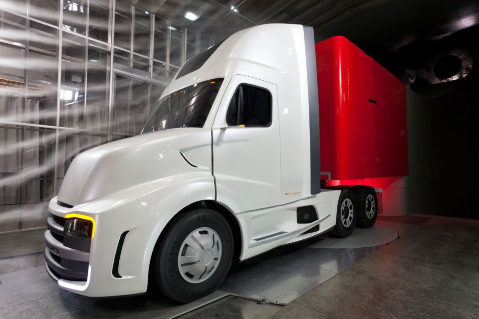 Freightliner Revolution Innovation