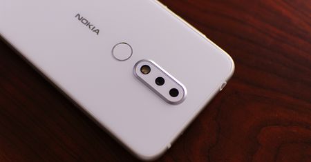 Android 11 zmusi cię do korzystania z domyślnej aplikacji aparatu. Sporadycznie, ale jednak