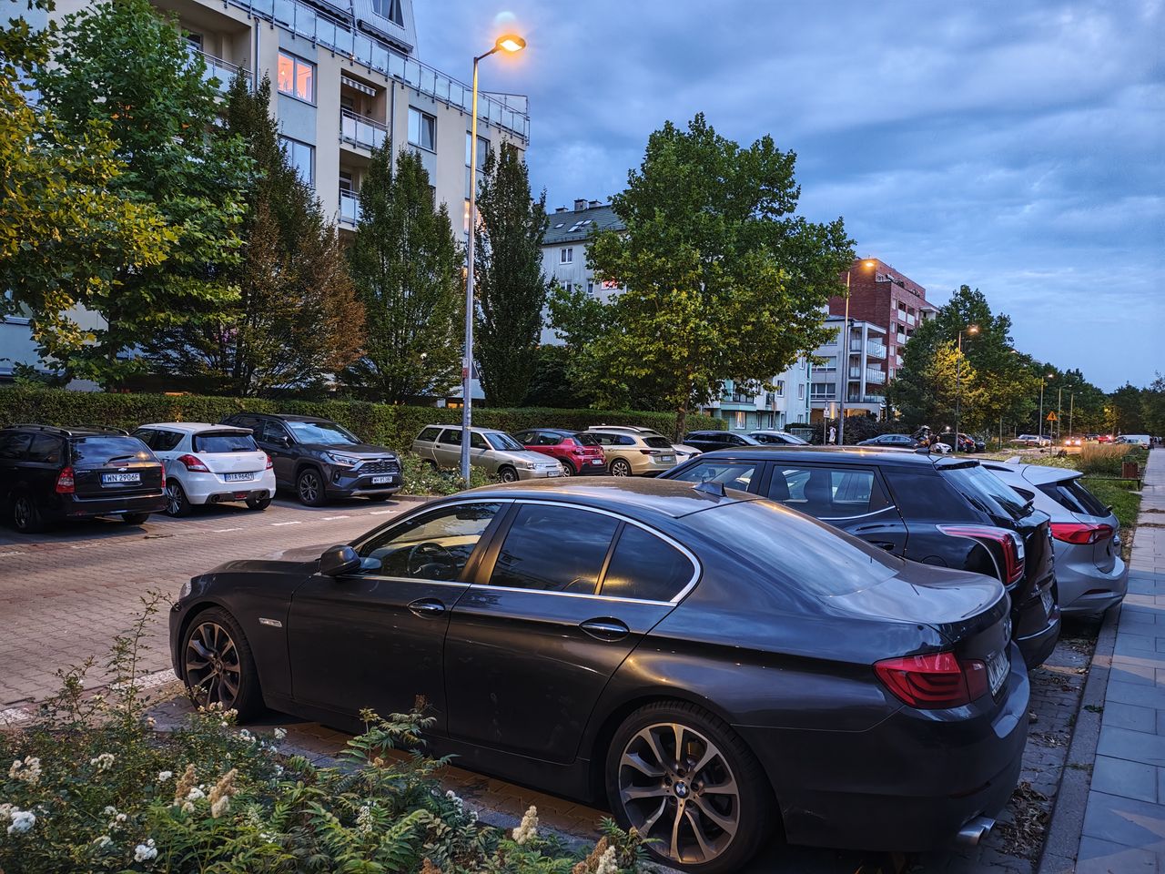 POCO F9 Pro - zdjęcie z głównego aparatu