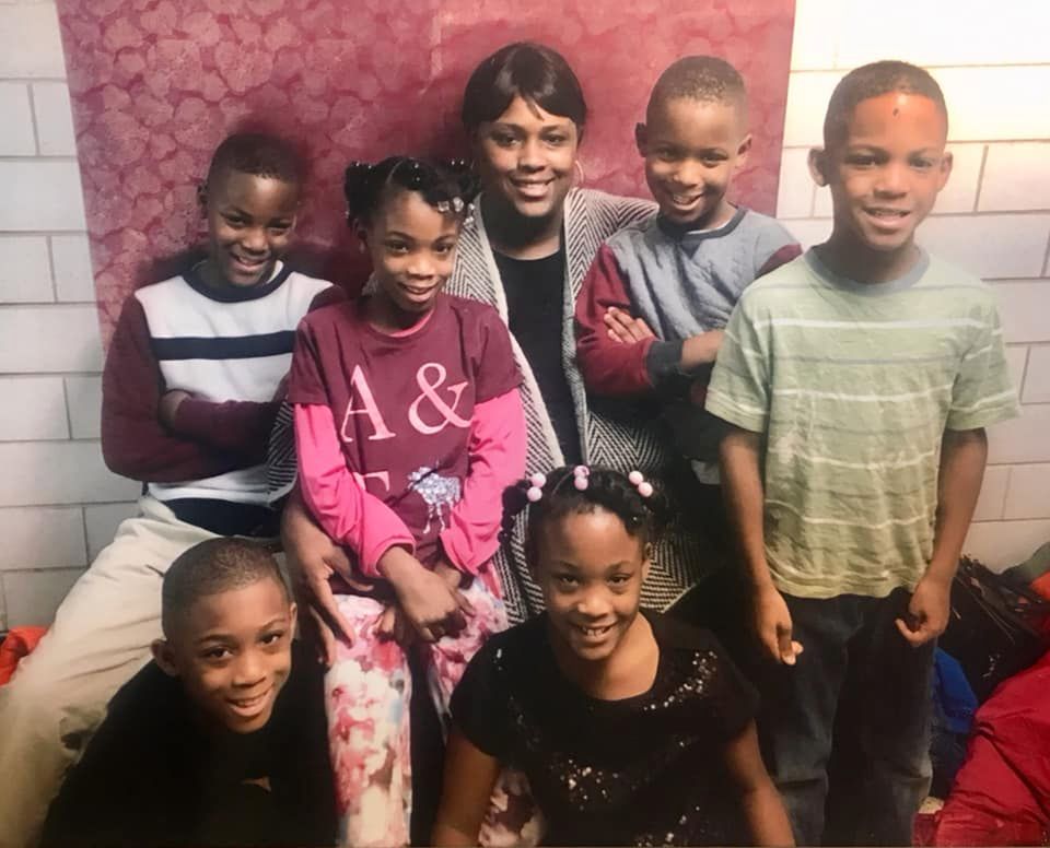 Sześcioraczki McGhee [facebook.com]