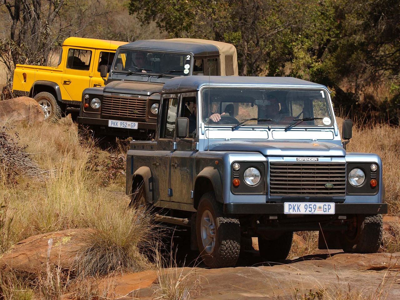 Land Rover Defender 110 Double Cab Pickup ZA-spec (1990–2007)