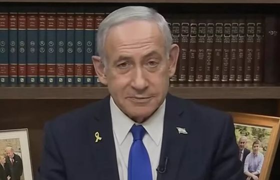 Gigant reklamowy w ogniu krytyki za współpracę z rządem Izraela