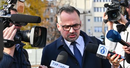 Spotkania ws. działki pod CPK. Lawina komentarzy. Jest reakcja Horały