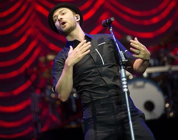 Timberlake podczas koncertu w Polsce żąda 12 samochodów i... słoika galaretki!