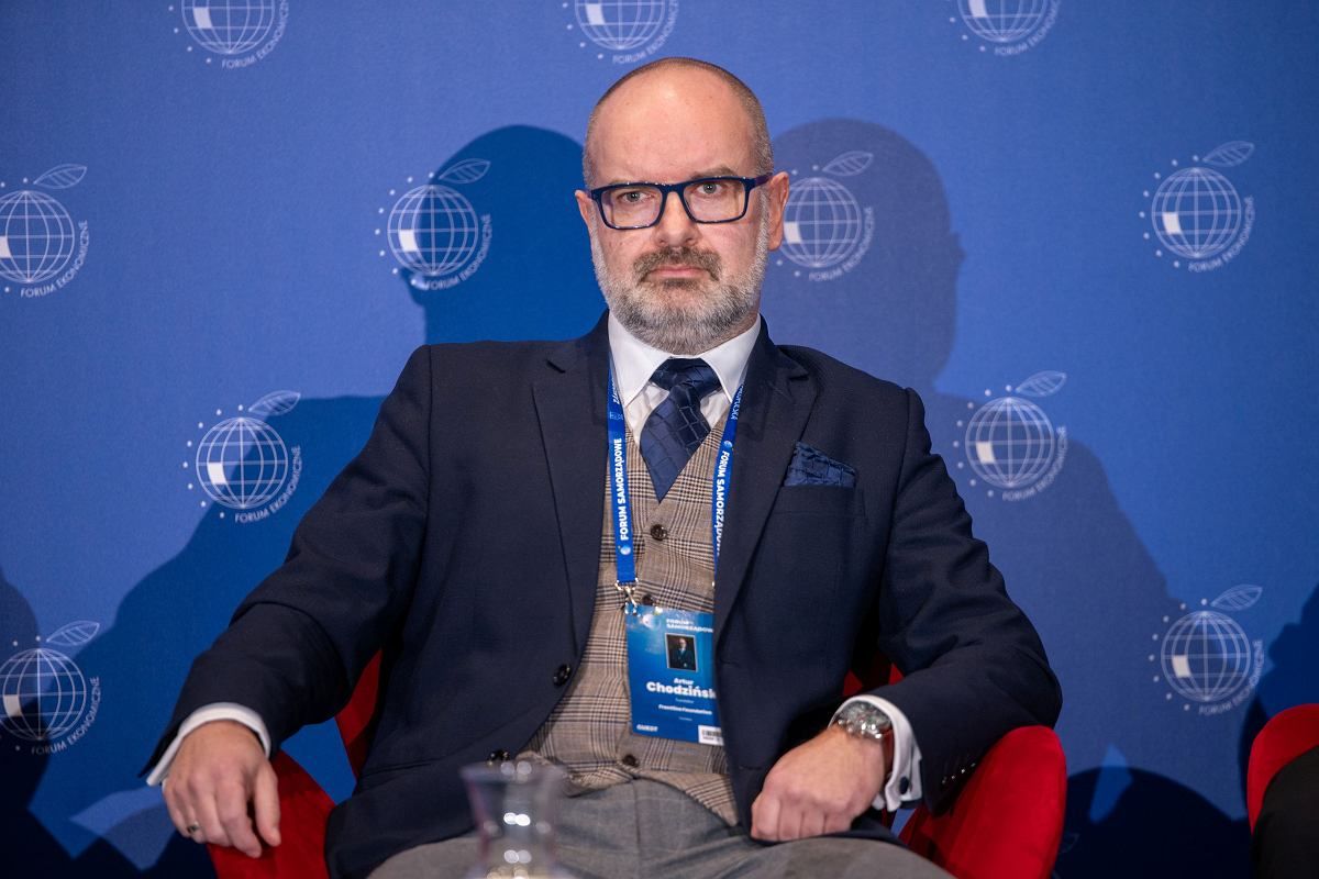 Zondacrypto w ogniu śledztwa: Chodziński w prokuraturze, Piesiewicz zatrzymany