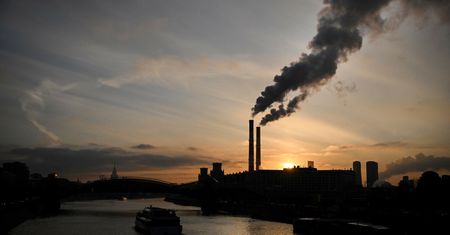Pożar w Rosji. Drony spadły na elektrociepłownię