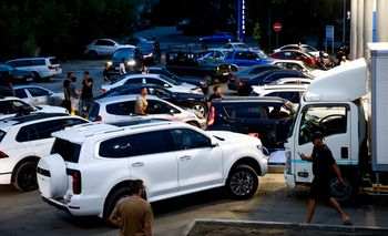 Kryzys paliwowy w Rosji. Nauczyciele i urzędnicy kierowani do pilnowania porządku