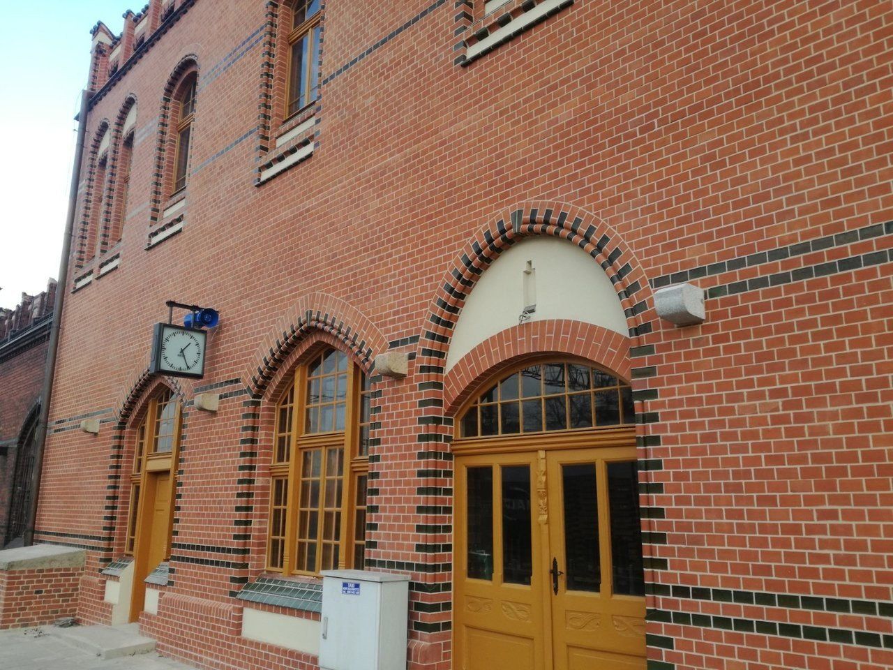 Dworzec kolejowy w Nowych Skalmierzycach