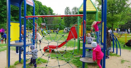 400 zł na dziecko. Złóż wniosek do końca maja, dostaniesz wyrównanie