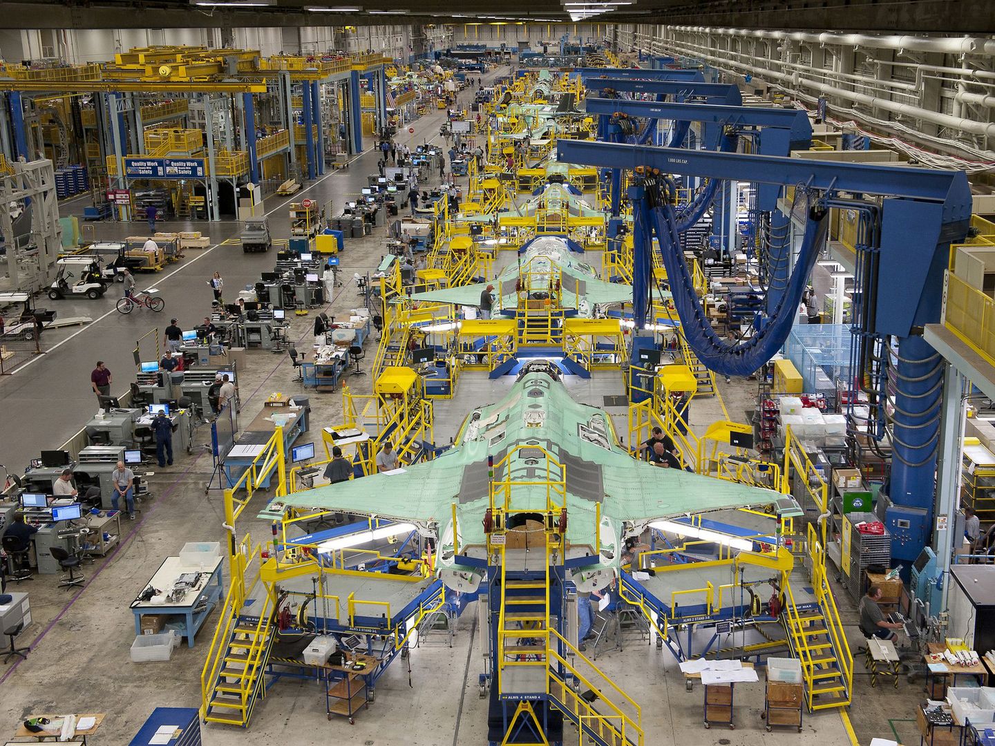 Linia montażowa F-35