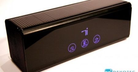 Głośnik z Bluetoothem i panelem słonecznym od Devotec