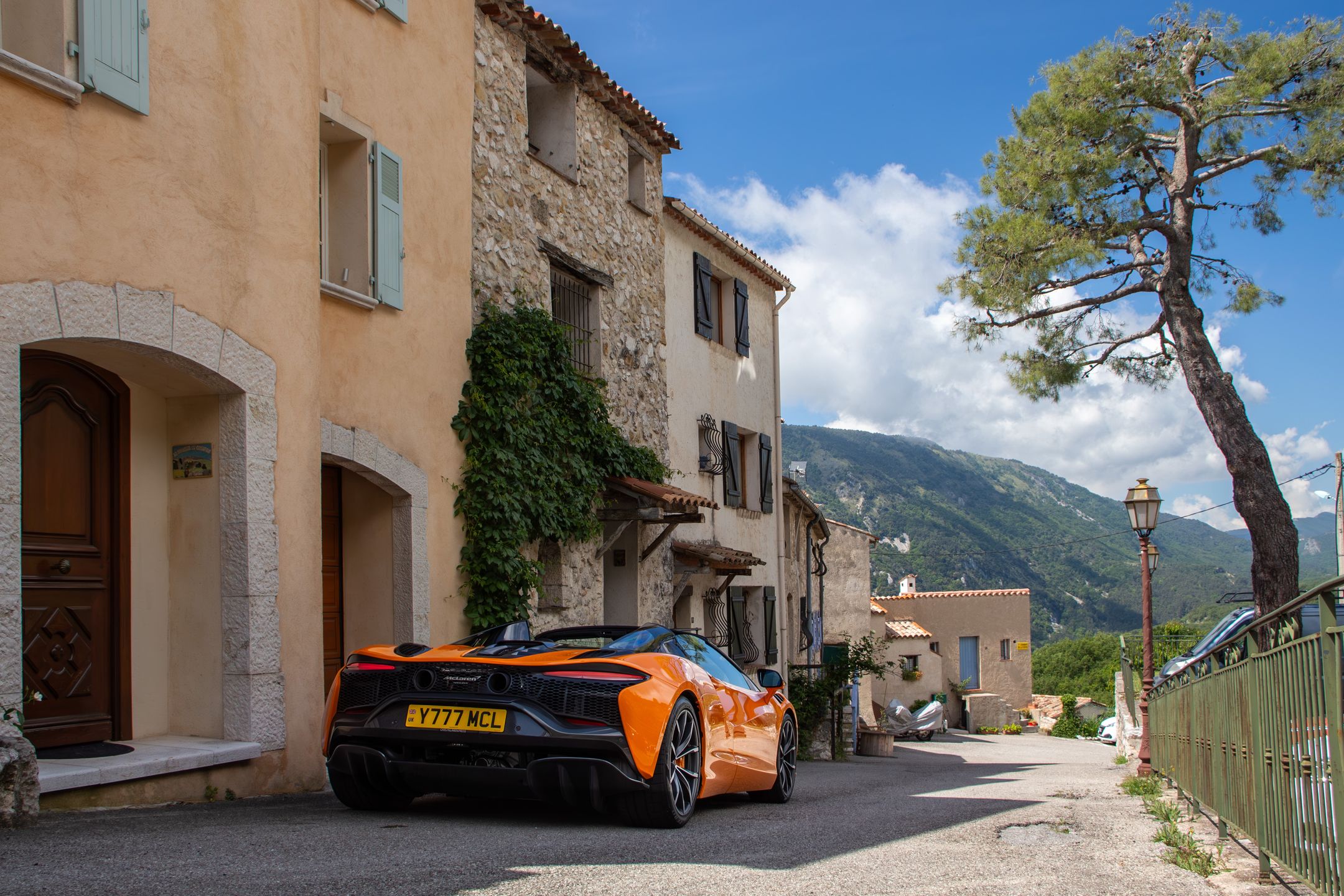 McLaren Artura Spider 2024