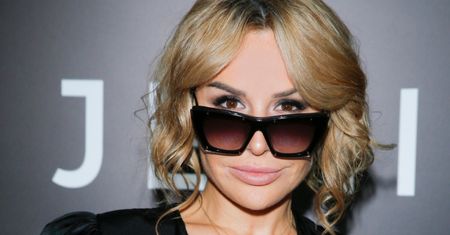 Blanka Lipińska PSIOCZY na matki stojące w kolejkach: "Ja nie wchodzę do sklepu i nie krzyczę, że mam chory kręgosłup"