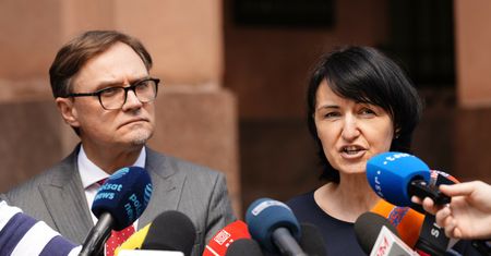 Co z ewakuacją Polaków? MSZ: "to nie służy uspokajaniu sytuacji"
