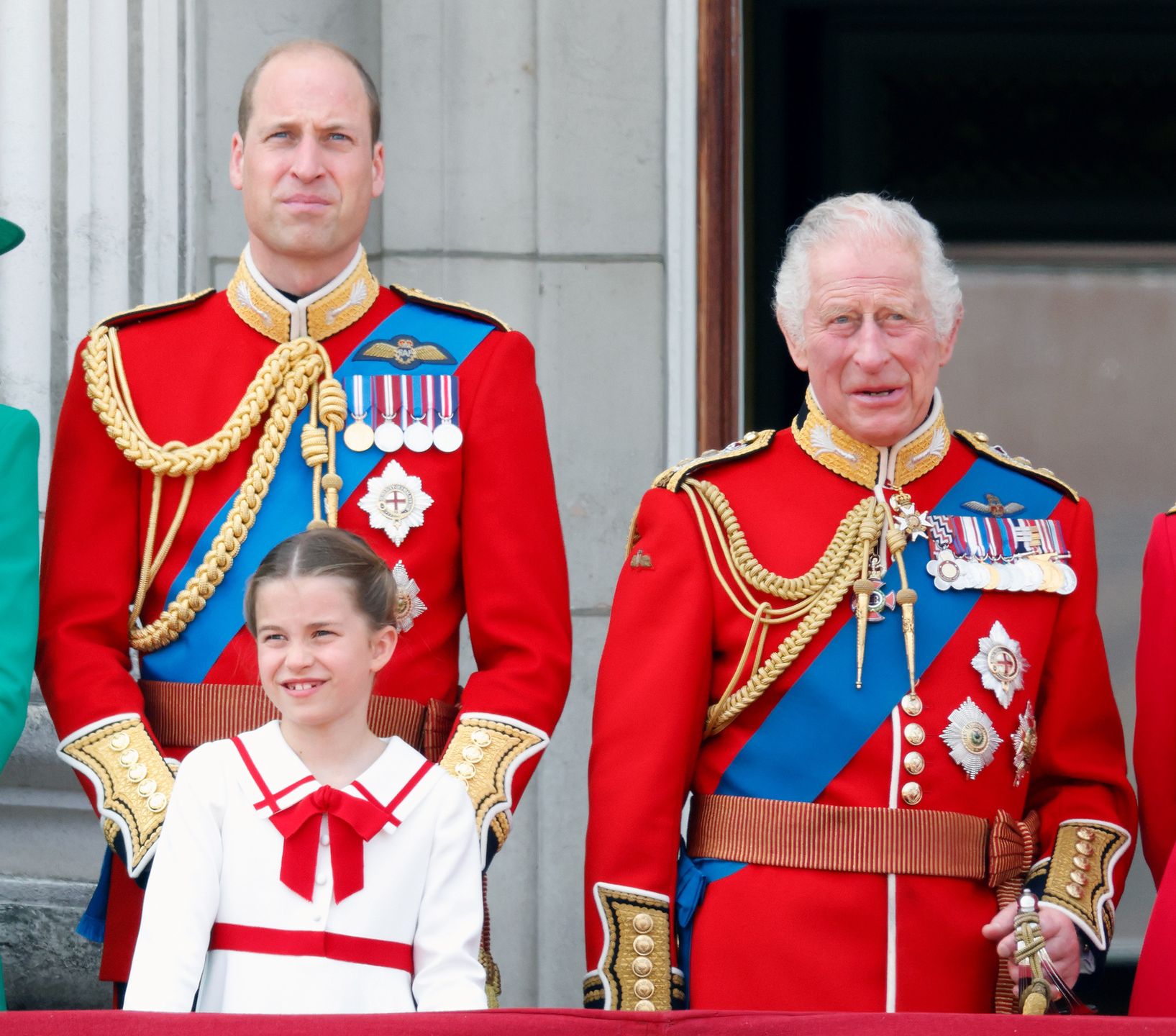 Książę William, król Karol III i księżniczka Charlotte
