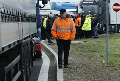 Україна готує евакуацію водіїв із польського кордону