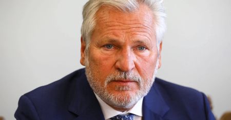 Budżet UE. Aleksander Kwaśniewski chwali Mateusza Morawieckiego. "Trzeba docenić wysiłek premiera"