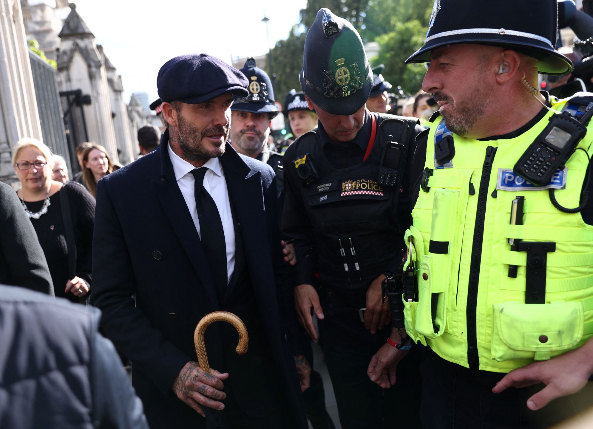 David Beckham oddaje cześć królowej Elżbiecie II