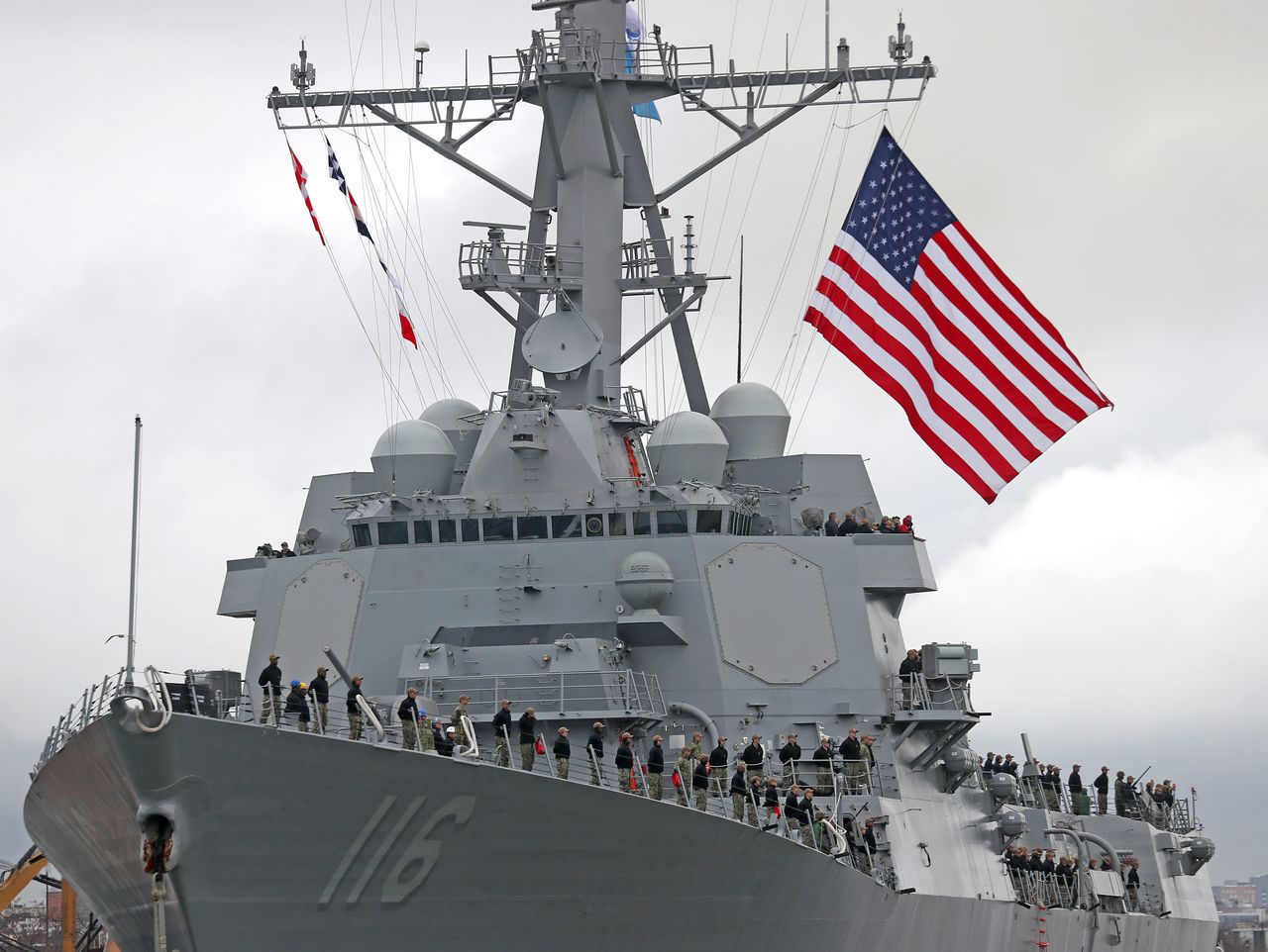 USA tworzą grupę niszczycieli. Mają "polować" na rosyjskie okręty - USS Thomas Hudner 