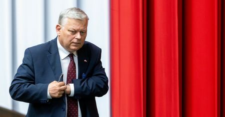 Suski: Polska stoi węglem. Będziemy go sprowadzać i zwiększać wydobycie