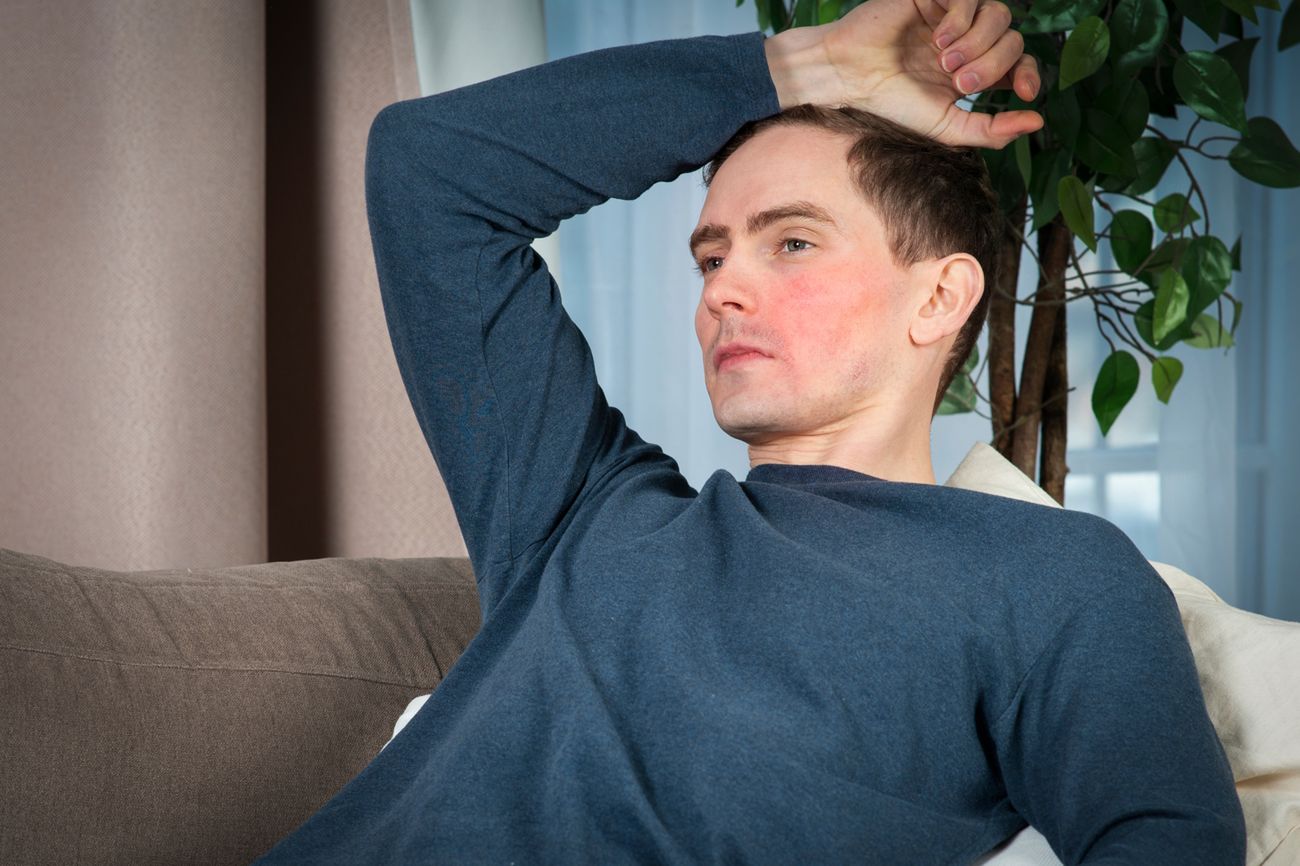 Obrzęku i zaczerwienienia twarzy nie można lekceważyć