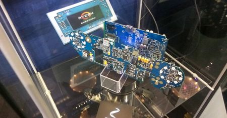 Prototyp przenośnej konsoli Smach Z przetestowany. Wydajność zaskakuje