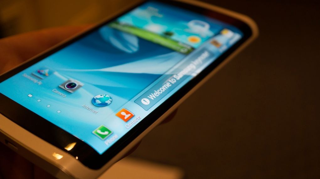 Samsung zaprezentował telefon z elastycznym wyświetlaczem. Zapowiada się rewolucja! 1