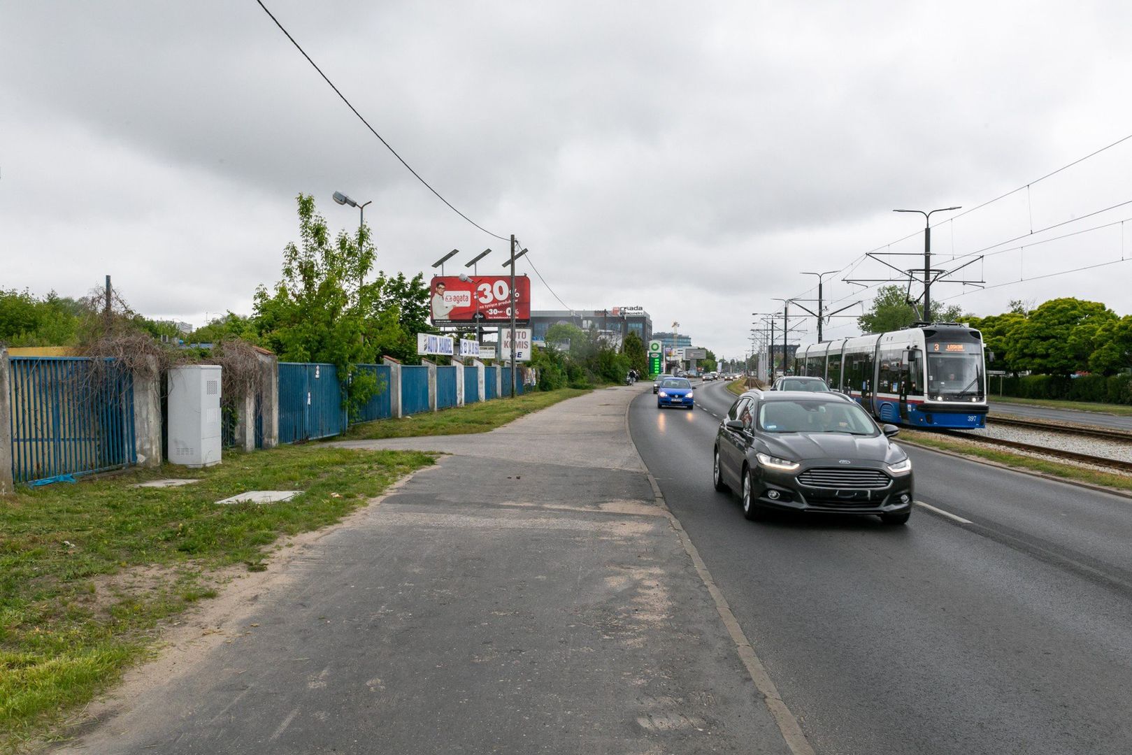 Na Fordońskiej nowe osiedle, ale nie będzie przejścia dla pieszych. Najbliższe przejścia dzieli ok. 700 metrów