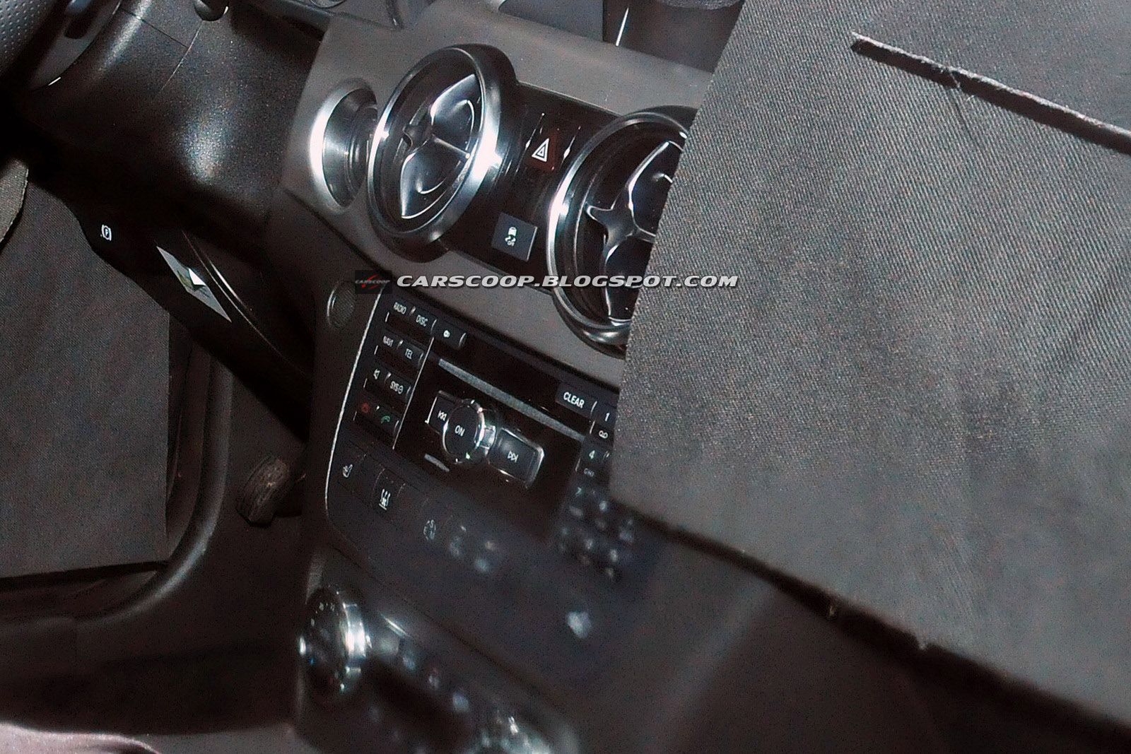 2013-Mercedes-Benz-GLK