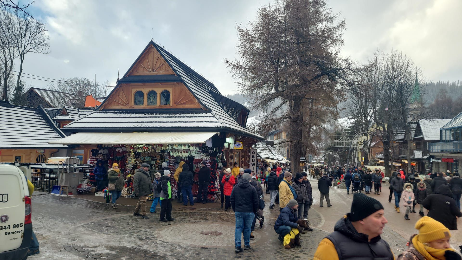 Turyści liczą na to, że pogoda w Zakopanem poprawi się na sylwestra