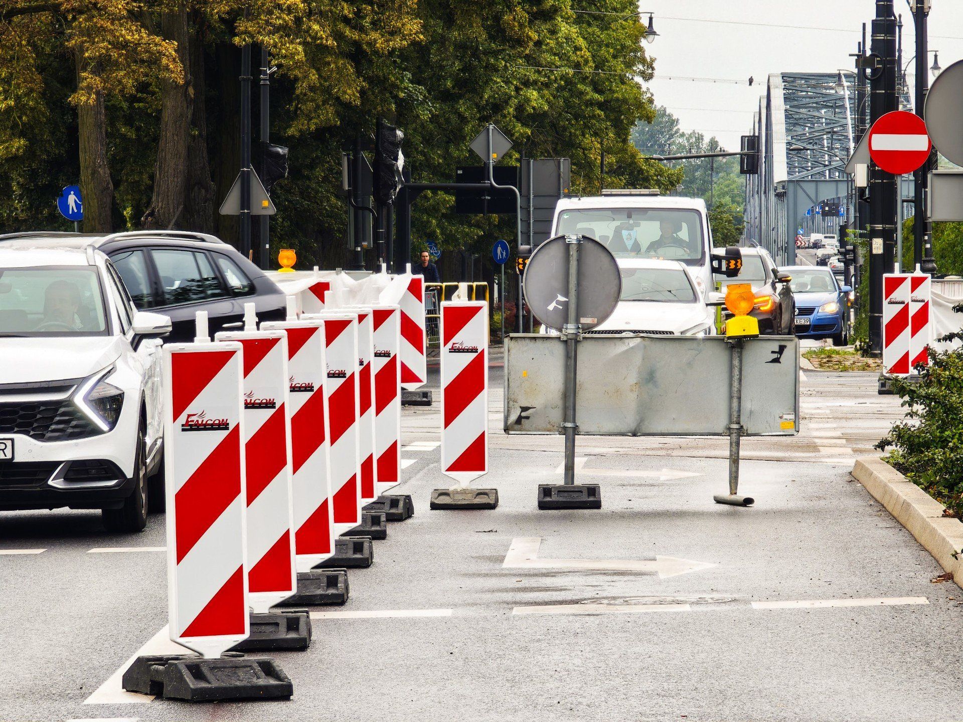Naprawa węzła przesiadkowego w alei św. Jana Pawła II w Toruniu