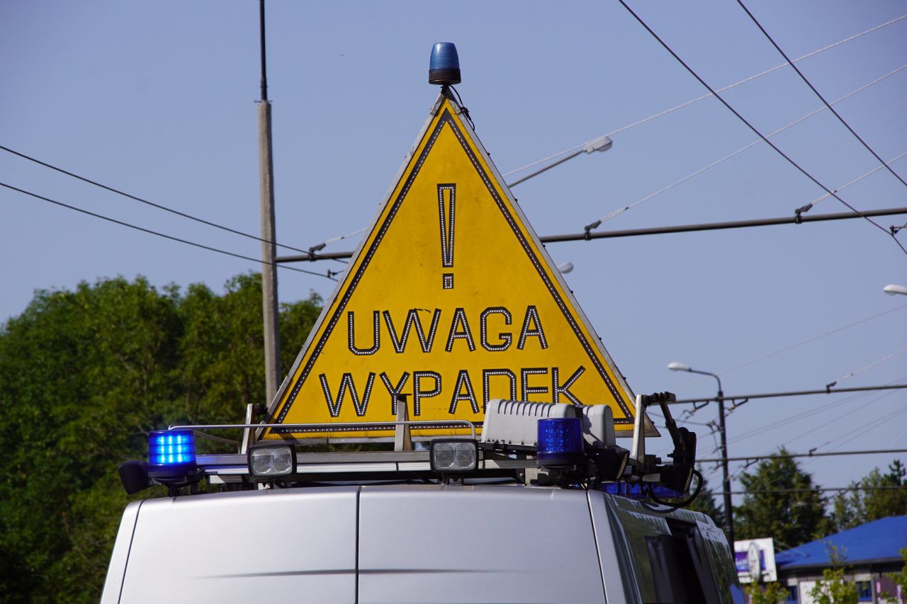 Trzcianka: Śmiertelny wypadek. 7-latka potrącona przez samochód