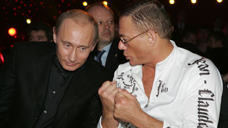 Władimir Putin i Jean-Claude Van Damme podczas gali sambo