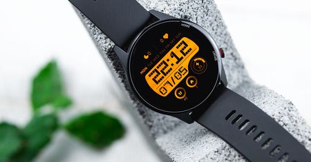 Wciąż nie wiesz, czy warto zainteresować się Xiaomi Mi Watch? To wideo pomoże w decyzji