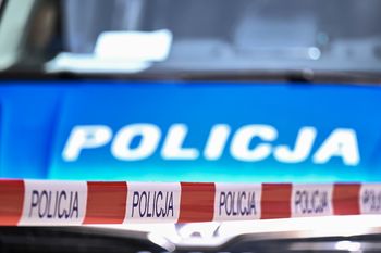 Obława w Mierzawie. Policjant zabił teścia. Sąsiedzi wyznają