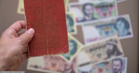 Masz stare dokumenty z czasów PRL? Mogą być warte 20 tys. zł